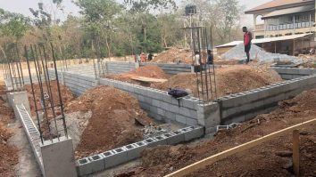 brick laying in Nigeria